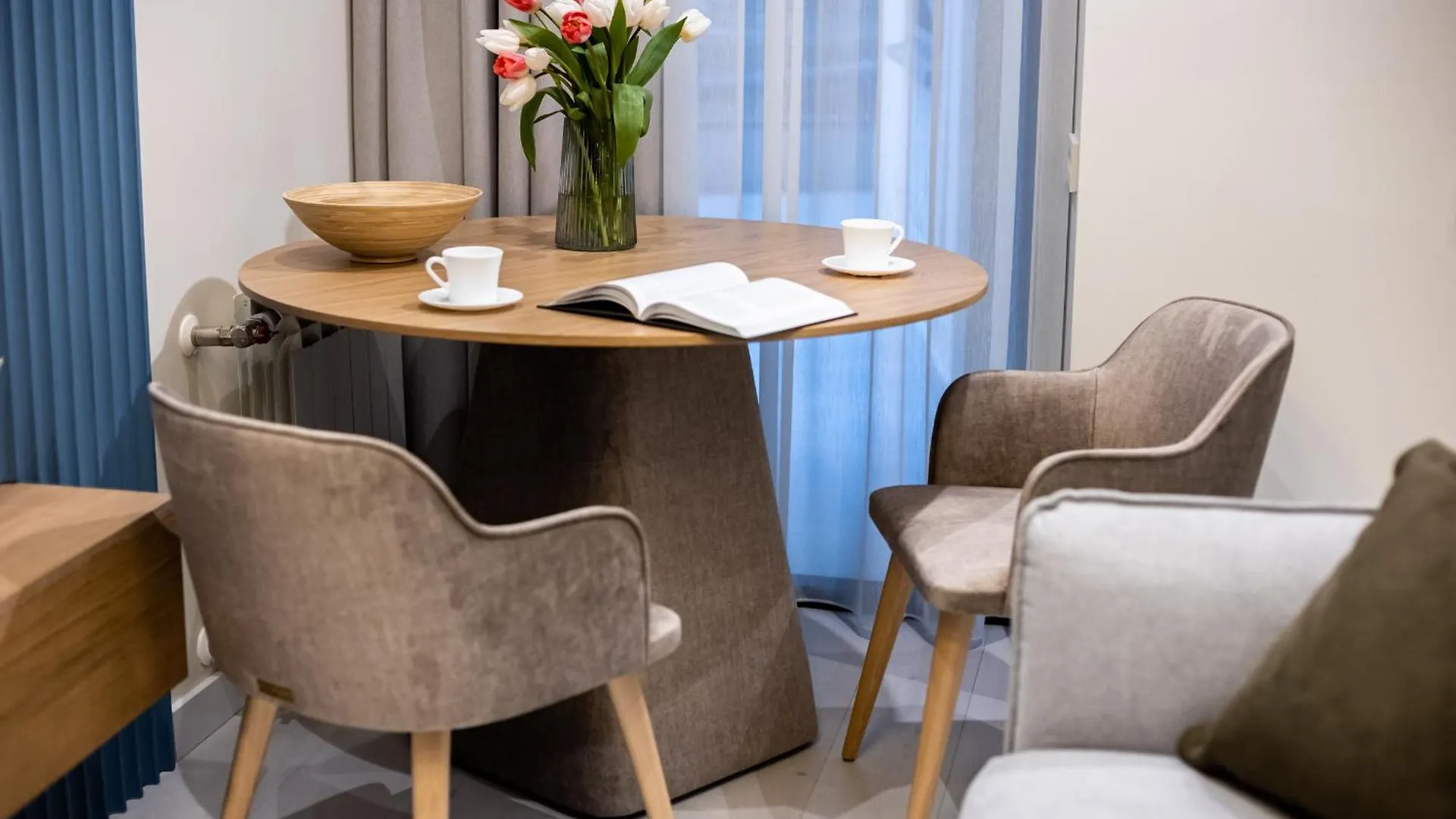Aparthotel Montenel Apartel Lemberg